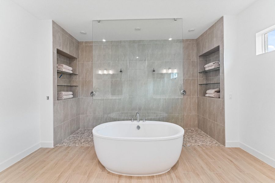 US_SEF_OPAL_LOT 291_OWNERS BATH 2