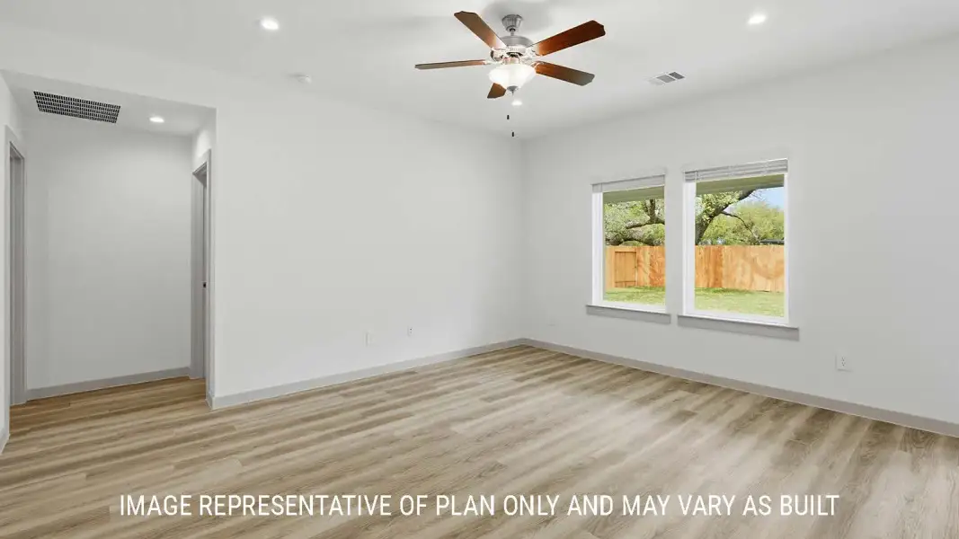 Representative unfurnished interior of a home built from the Bellvue by D.R. Horton in Woodland Park, Beaumont (Image 20).
