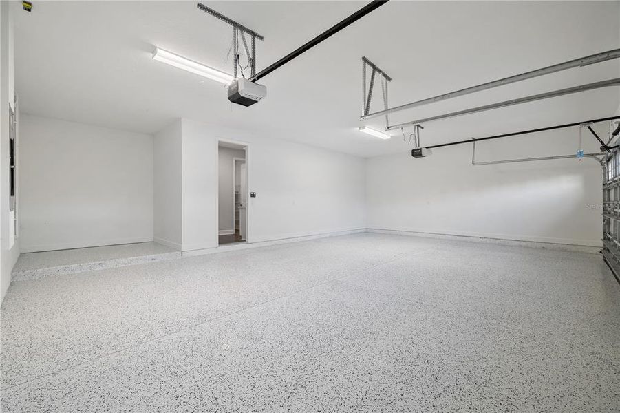 Spacious, unfurnished interior of a new home in , Winter Garden (Image 50). Spacious, unfurnished interior of a new home in , Winter Garden (Image 50).