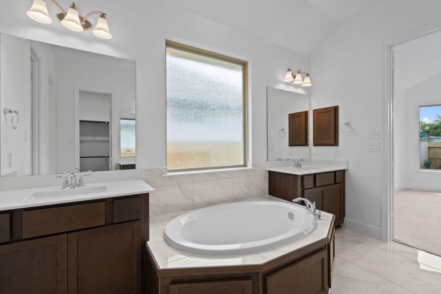 Furnished interior view inside a new home in Coastal Point, League City (Image 14).