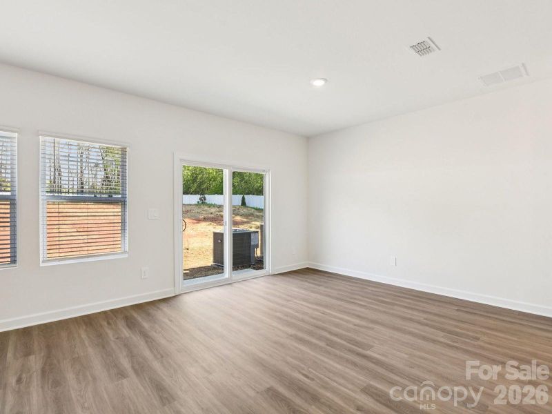 Photo is not of the actual home but is an inspirational photo of builder’s model home and may depict options, furnishings, and/or decorator features that are not included.