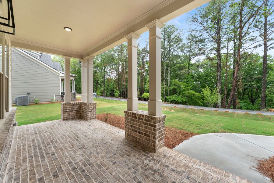 Exterior details and patio area of a home in Lake Arrowhead, Waleska (Image 22).