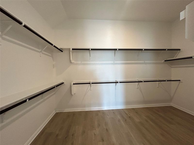 Spacious, unfurnished interior of a new home in Provence 70s, Austin (Image 20). Spacious, unfurnished interior of a new home in Provence 70s, Austin (Image 20).