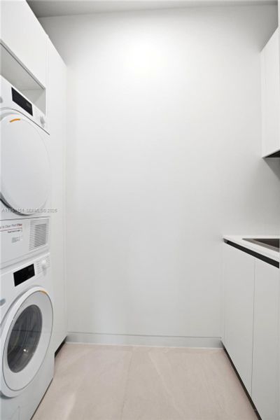 Image 33 of a home in .