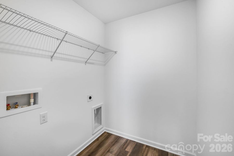 Spacious, unfurnished interior of a new home in Cleveland Hill, Shelby (Image 24).
