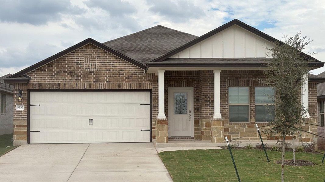 Front exterior of a new home in Three Creeks - Colt Creek, Belton, TX, highlighting curb appeal (Image 2). Front exterior of a new home in Three Creeks - Colt Creek, Belton, TX, highlighting curb appeal (Image 2).