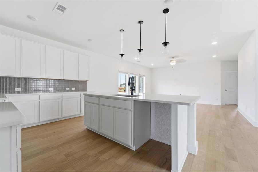 Furnished interior view inside a new home in Saddlebrook Estates, Waxahachie (Image 4).