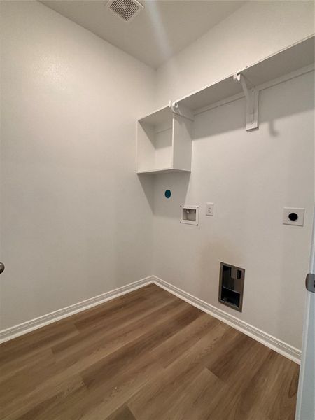 Spacious, unfurnished interior of a new home in , Palacios (Image 17). Spacious, unfurnished interior of a new home in , Palacios (Image 17).