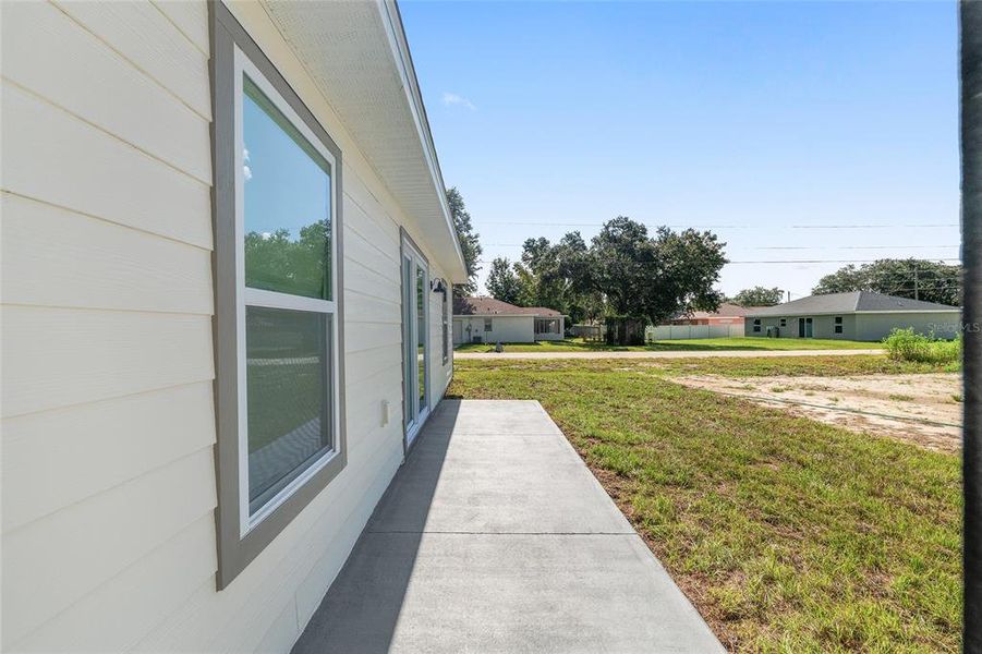 Exterior details and patio area of a home in , Ocala (Image 2).
