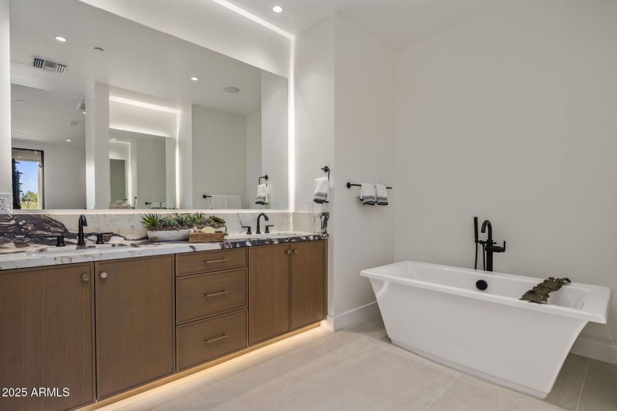 29-web-or-mls-IMG_4468 29-web-or-mls-IMG_4468