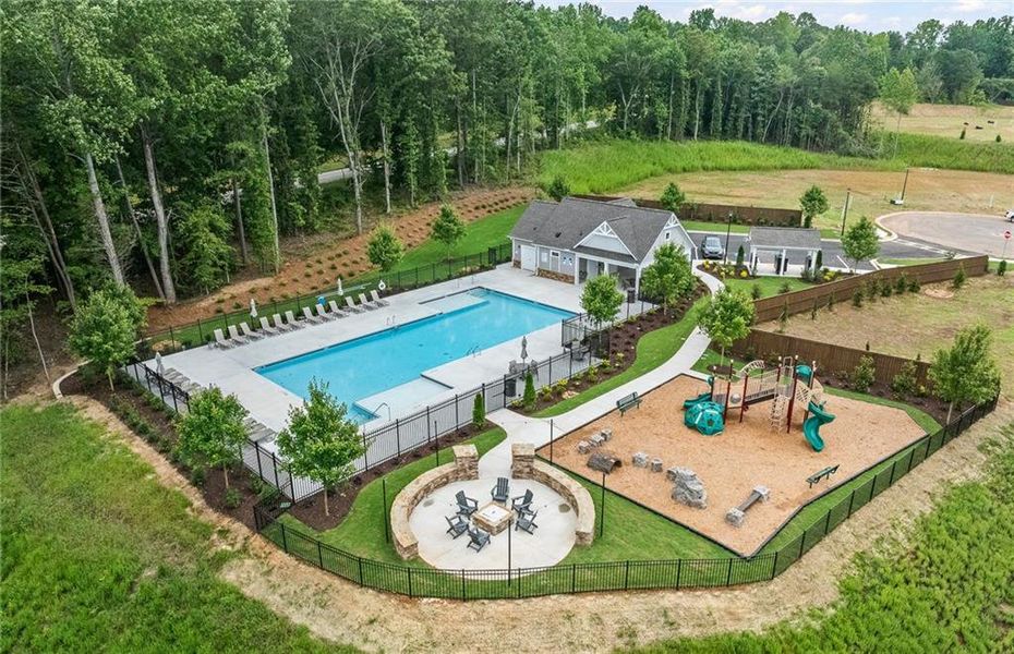 Community amenities in Hunters Creek, Flowery Branch (Image 25).