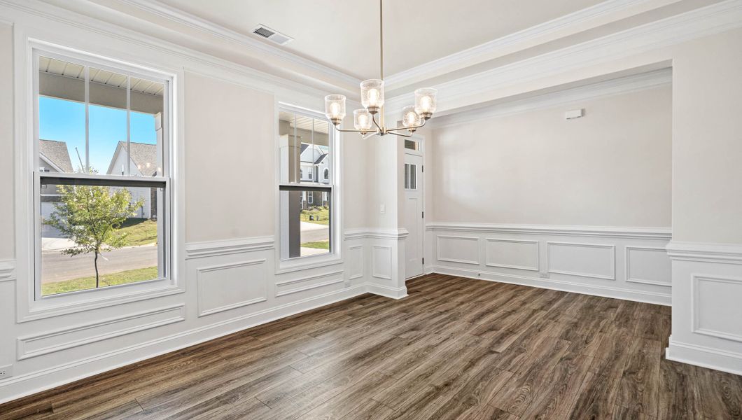 Image 27 representing the HAMPSHIRE by D.R. Horton in Seven Oaks, Greenwood, SC. Image 27 representing the HAMPSHIRE by D.R. Horton in Seven Oaks, Greenwood, SC.