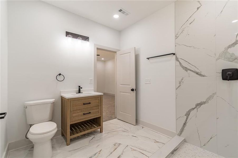 Furnished interior view inside a new home in , Decatur (Image 13).