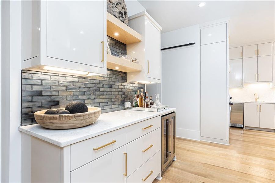 Furnished interior view inside a new home in , Marietta (Image 39).