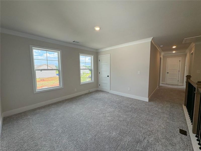 Spacious, unfurnished interior of a new home in Greenefield, Cartersville (Image 25).