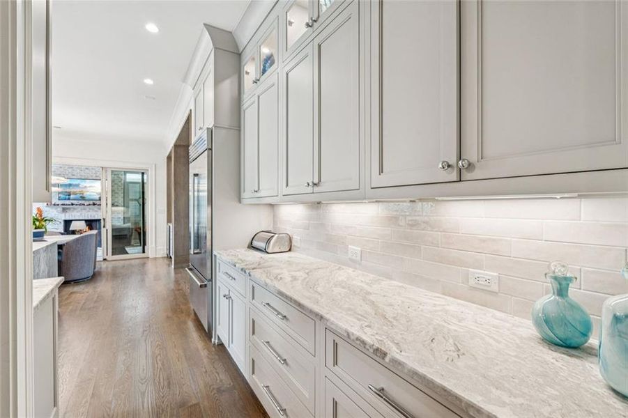 Furnished interior view inside a new home in , Alpharetta (Image 15).