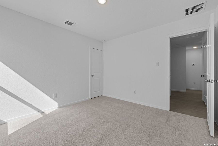 Spacious, unfurnished interior of a new home in Voss Farms: Watermill Collection, New Braunfels (Image 10).