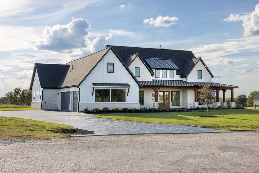 Image 37 of a home in .