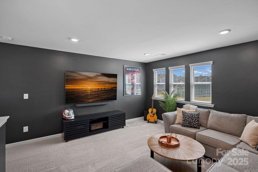 Image 31 of a home in . Image 31 of a home in .