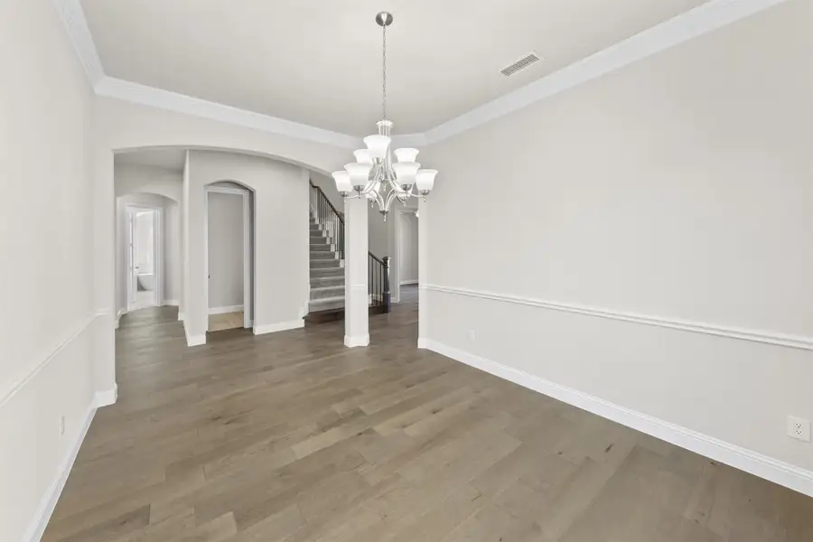 Representative unfurnished interior of a home built from the Portsmouth by Windsor Homes in Nelson Lake Estates, Rockwall (Image 19).