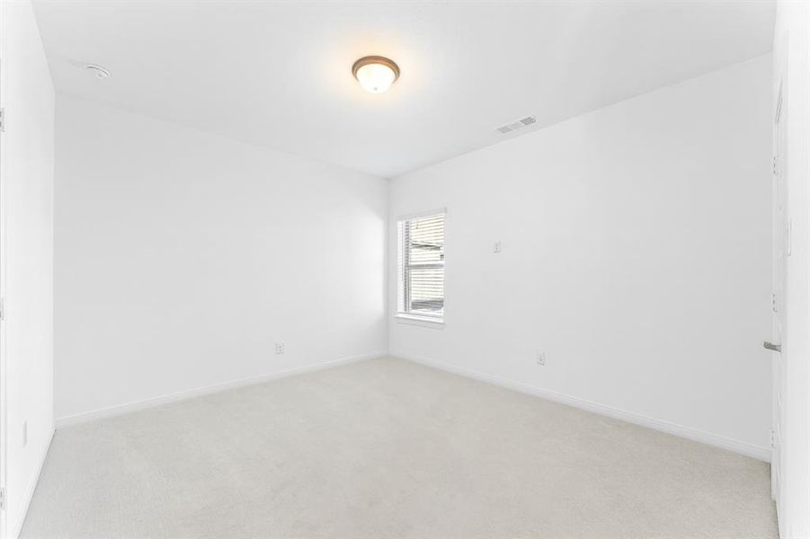 Upstairs bedrooms with carpet Upstairs bedrooms with carpet