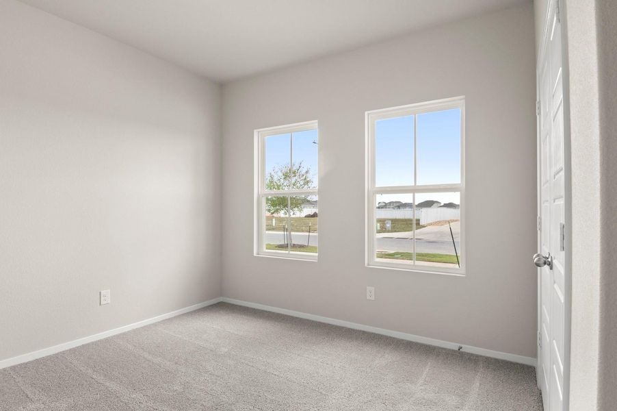 Spacious, unfurnished interior of a new home in Casetta Ranch, Kyle (Image 12).