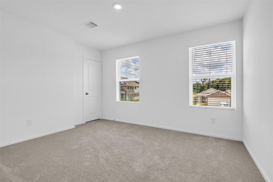 Spacious, unfurnished interior of a new home in , New Caney (Image 9).