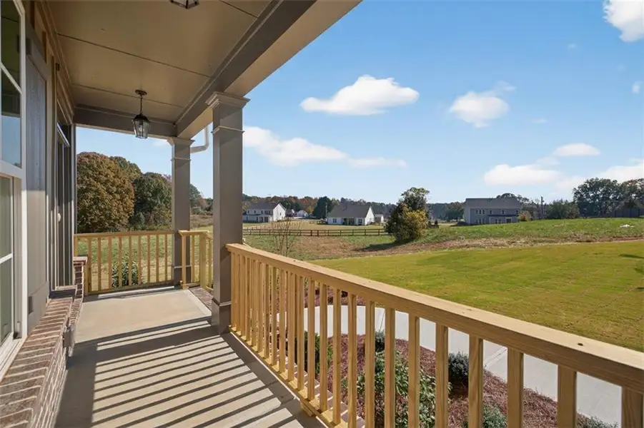 Exterior details and patio area of a home in , Gainesville (Image 34).