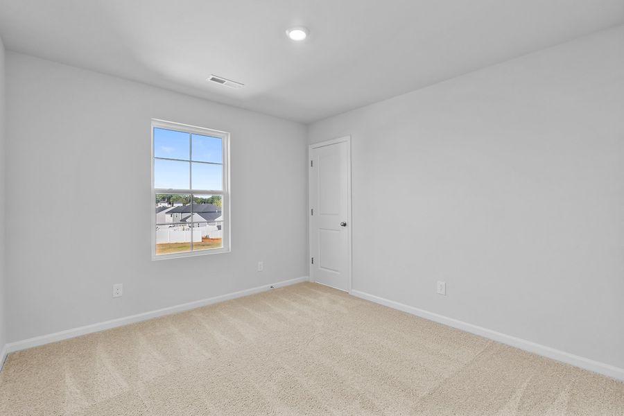 Spacious, unfurnished interior of a new home in Bell West, Kernersville (Image 34).