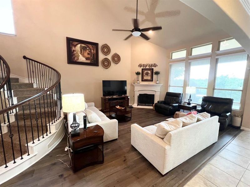 Furnished interior view inside a new home in , Fort Worth (Image 6).