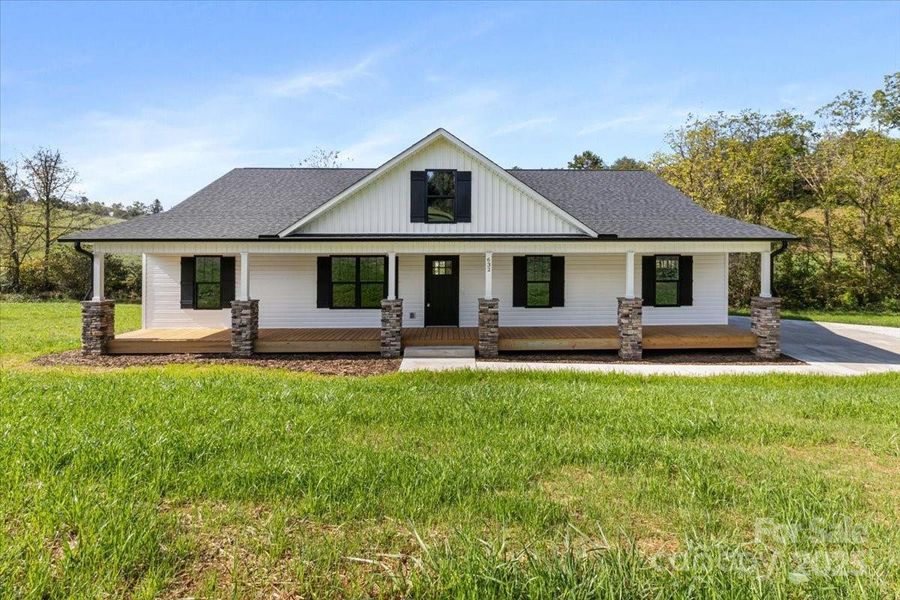 Image 44 of a home in .