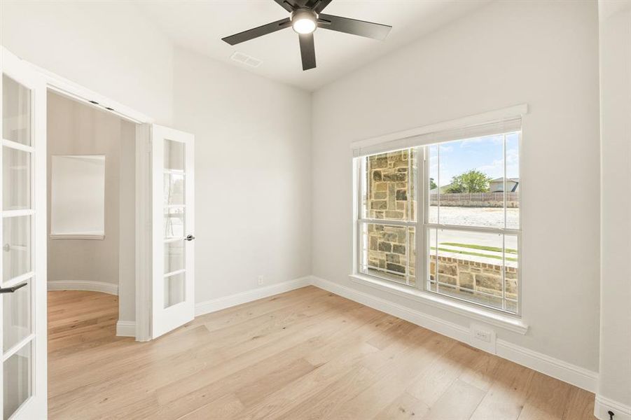 Spacious, unfurnished interior of a new home in Mockingbird Heights Classic 60, Midlothian (Image 20). Spacious, unfurnished interior of a new home in Mockingbird Heights Classic 60, Midlothian (Image 20).