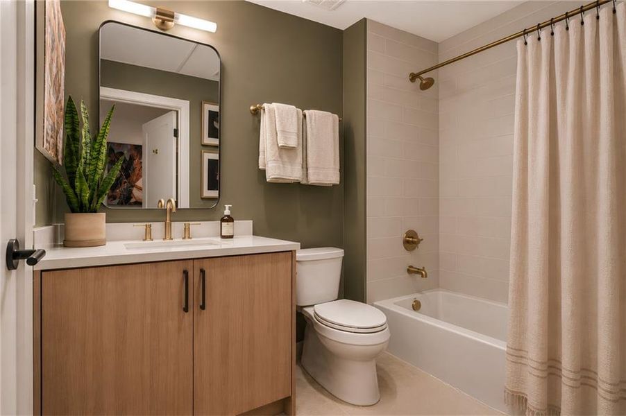 Furnished interior view inside a new home in , Atlanta (Image 9).
