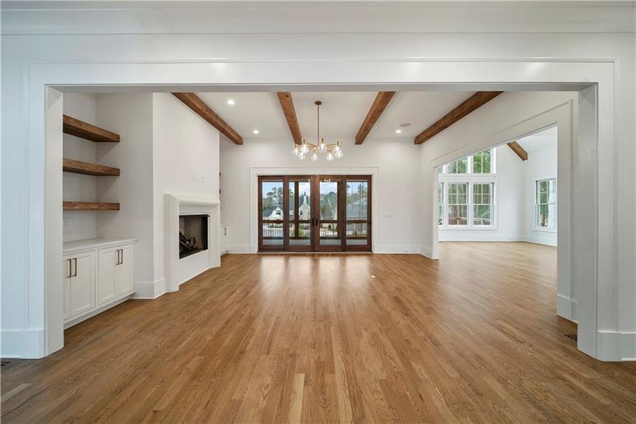 Spacious, unfurnished interior of a new home in , Alpharetta (Image 16). Spacious, unfurnished interior of a new home in , Alpharetta (Image 16).