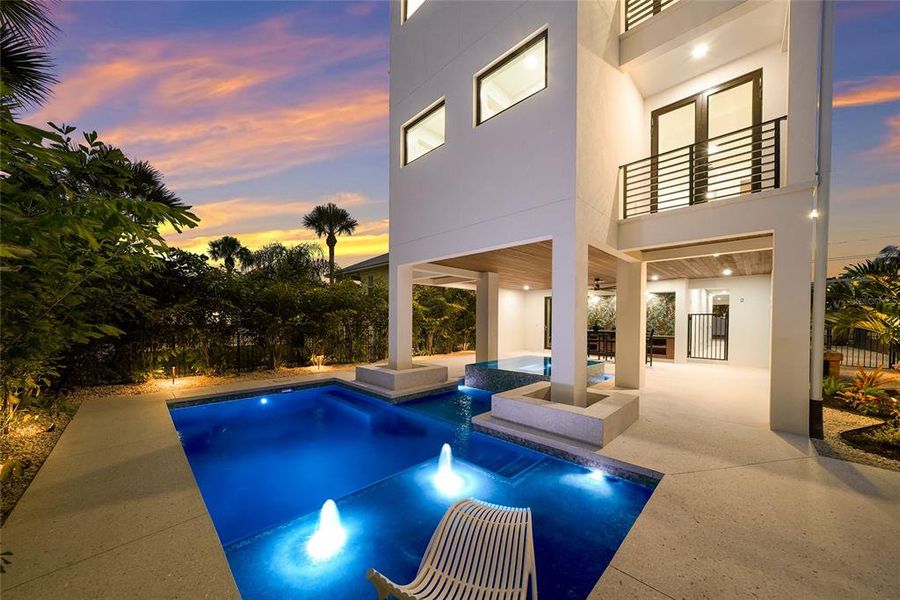 Exterior details and patio area of a home in , Sarasota (Image 29).