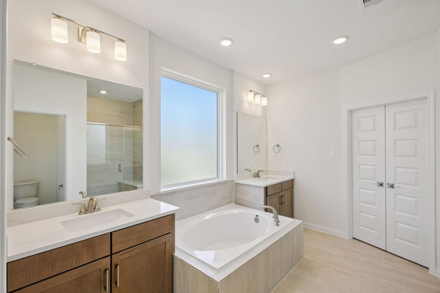 Furnished interior view inside a new home in Pinewood Trails - Luxe Series, Atascocita (Image 7).