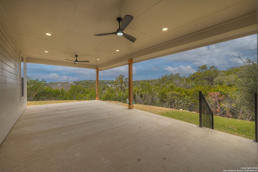 Exterior details and patio area of a home in , Canyon Lake (Image 4).