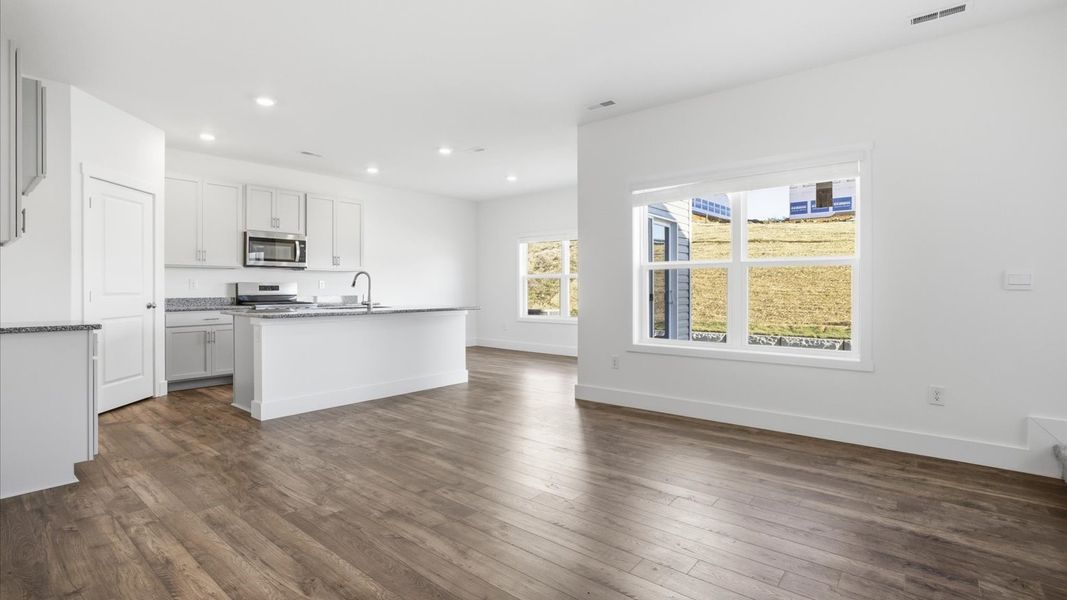Spacious, unfurnished interior of a new home in The Ridge at Neals Landing, Knoxville (Image 11). Spacious, unfurnished interior of a new home in The Ridge at Neals Landing, Knoxville (Image 11).