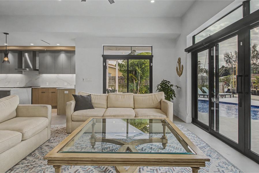 accutour_2634 se 14th st-022