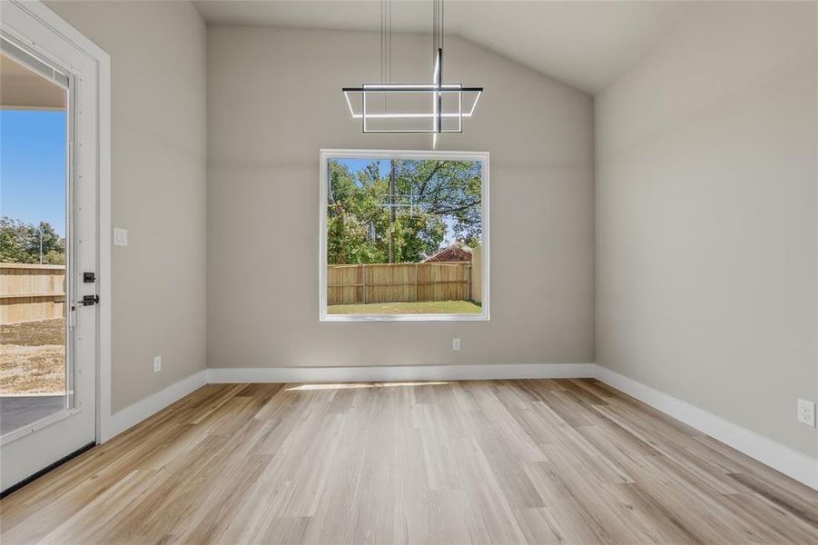 Spacious, unfurnished interior of a new home in , Dallas (Image 15).