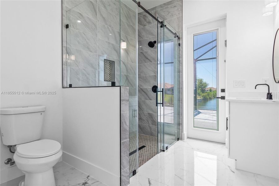 Full Bathroom with Pool Access