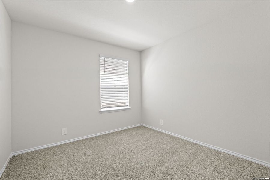 Spacious, unfurnished interior of a new home in Redbird Ranch, San Antonio (Image 11).