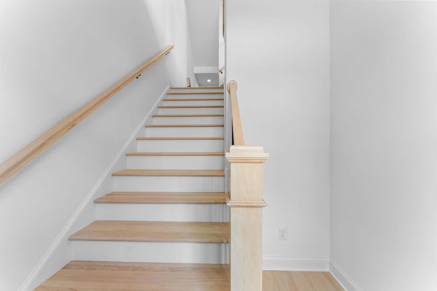 Spacious, unfurnished interior of a new home in Overlook at Gin Property, Senoia (Image 7).
