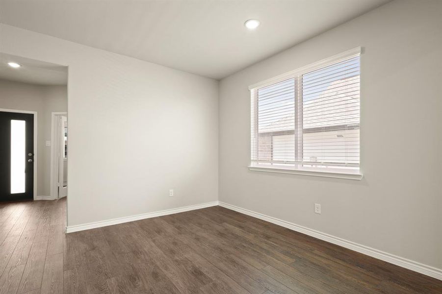Spacious, unfurnished interior of a new home in Rocky Creek Crossing, Fort Worth (Image 12). Spacious, unfurnished interior of a new home in Rocky Creek Crossing, Fort Worth (Image 12).