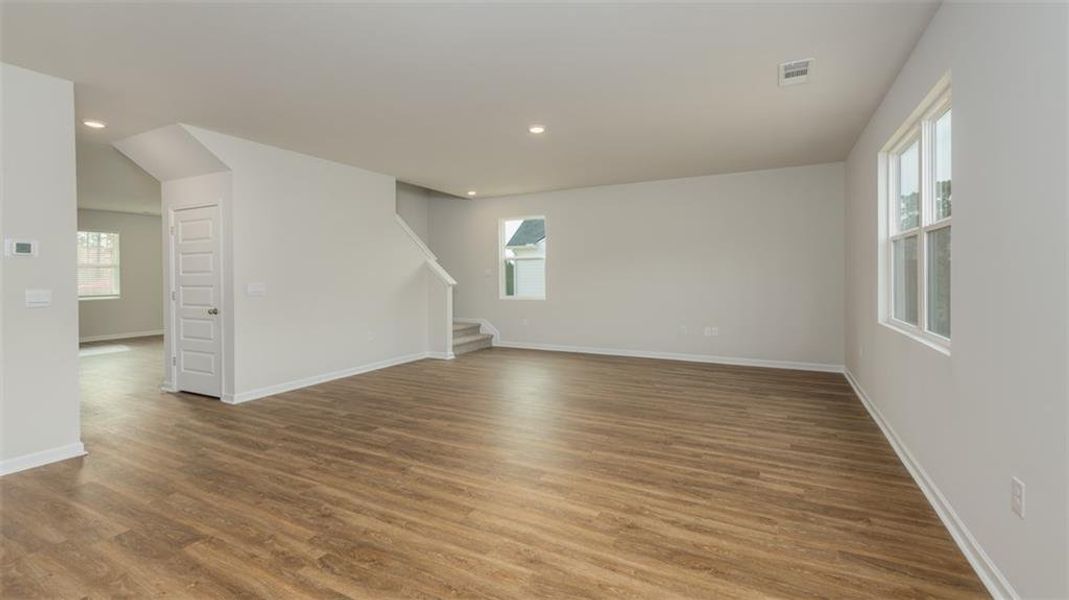 Spacious, unfurnished interior of a new home in Brooks Station, Dacula (Image 18).
