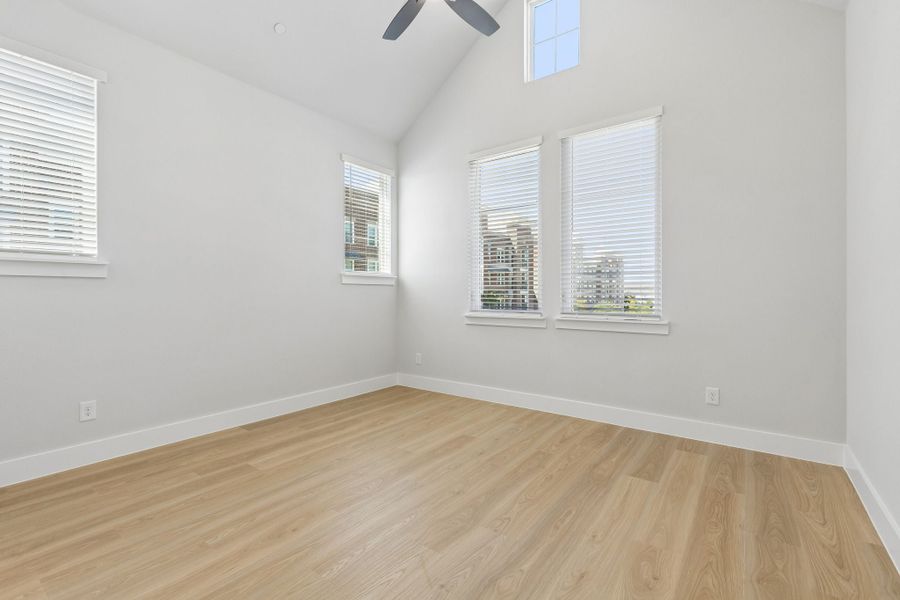 Spacious, unfurnished interior of a new home in Newman Village Townhomes, Frisco (Image 27).