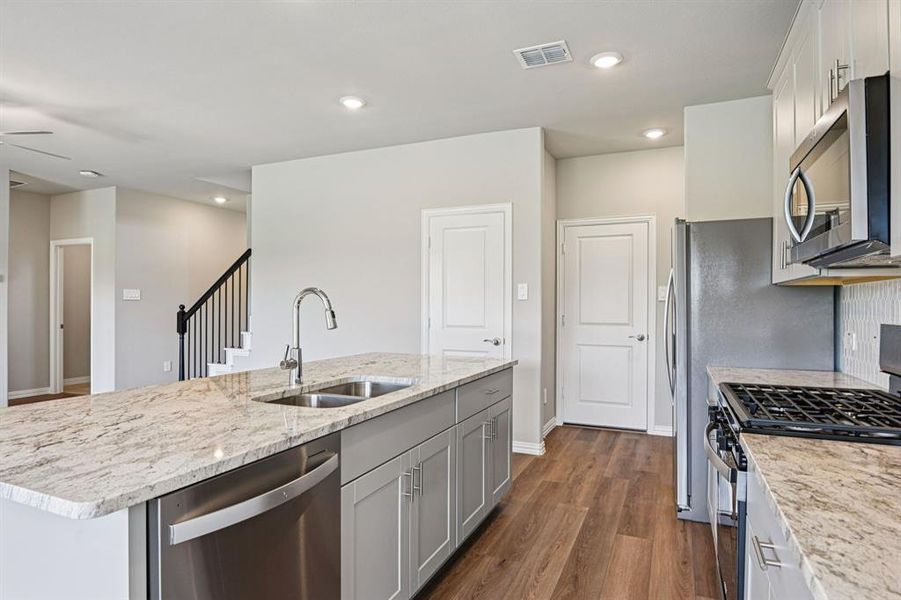 Photo is not of the actual home, but is an inspirational photo of builder’s model home and may depict options, furnishings, and/or decorator features that are not included. Photo is not of the actual home, but is an inspirational photo of builder’s model home and may depict options, furnishings, and/or decorator features that are not included.