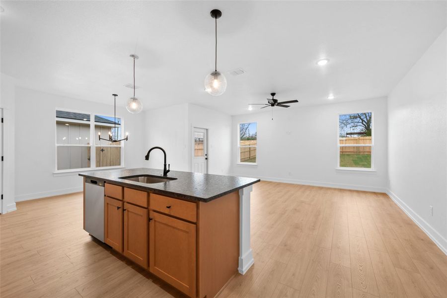 Please Note: These interior photos are not of the actual home but are of a completed one with a similar floor plan. Finishes, features, and layouts may vary. Please Note: These interior photos are not of the actual home but are of a completed one with a similar floor plan. Finishes, features, and layouts may vary.