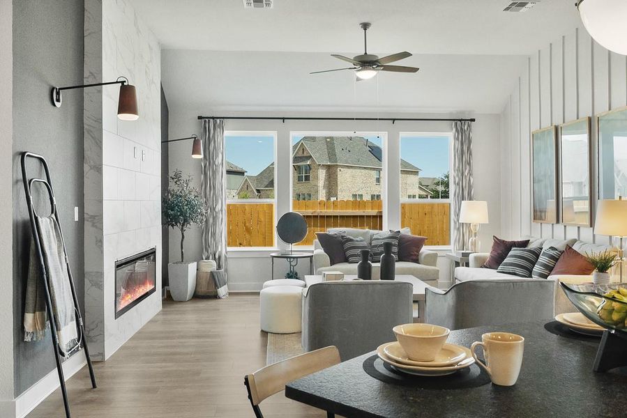 **PHOTO REPRESENTATIVE OF FLOORPLAN ONLY** **PHOTO REPRESENTATIVE OF FLOORPLAN ONLY**