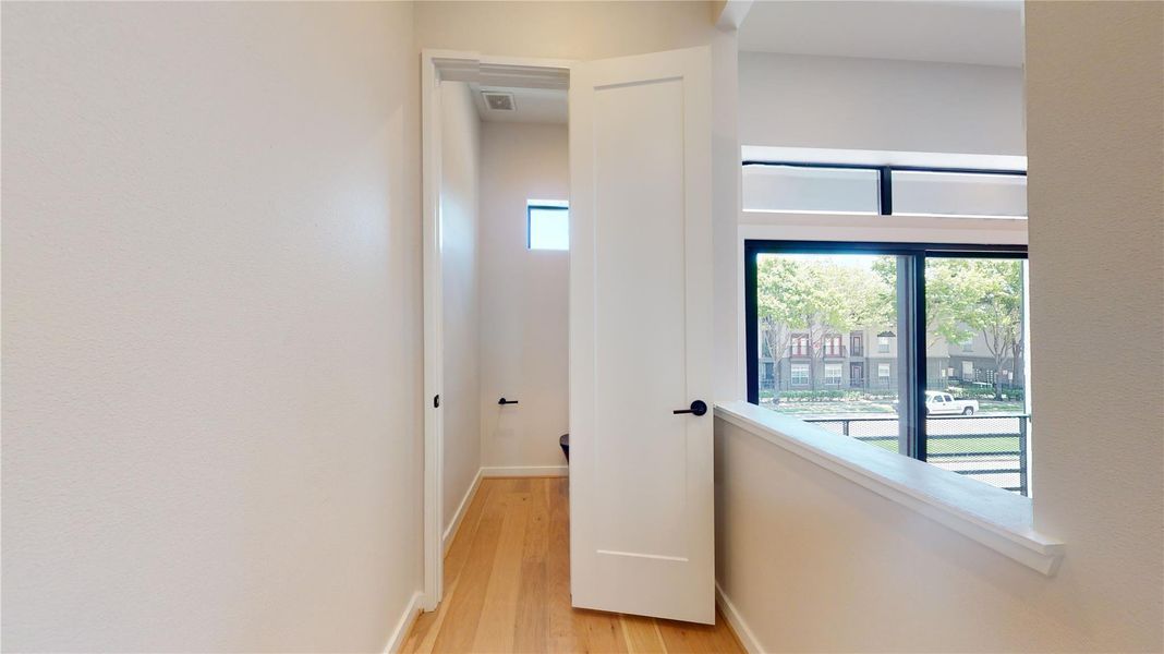 Image 20 of a home in . Image 20 of a home in .